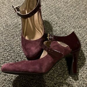 Giani Bernini Purple Heels with Ankle Strap
